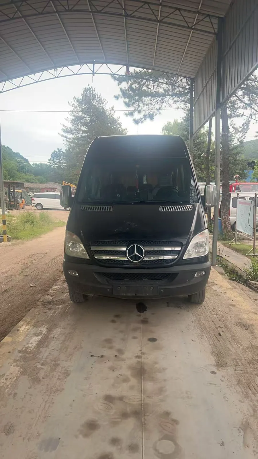 2012 Mercedes-Benz Sprinter 651 955 6MT 2WD