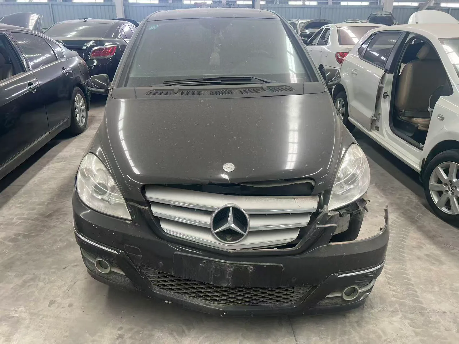 2009 Mercedes-Benz B200 266 960 7CVT 2WD