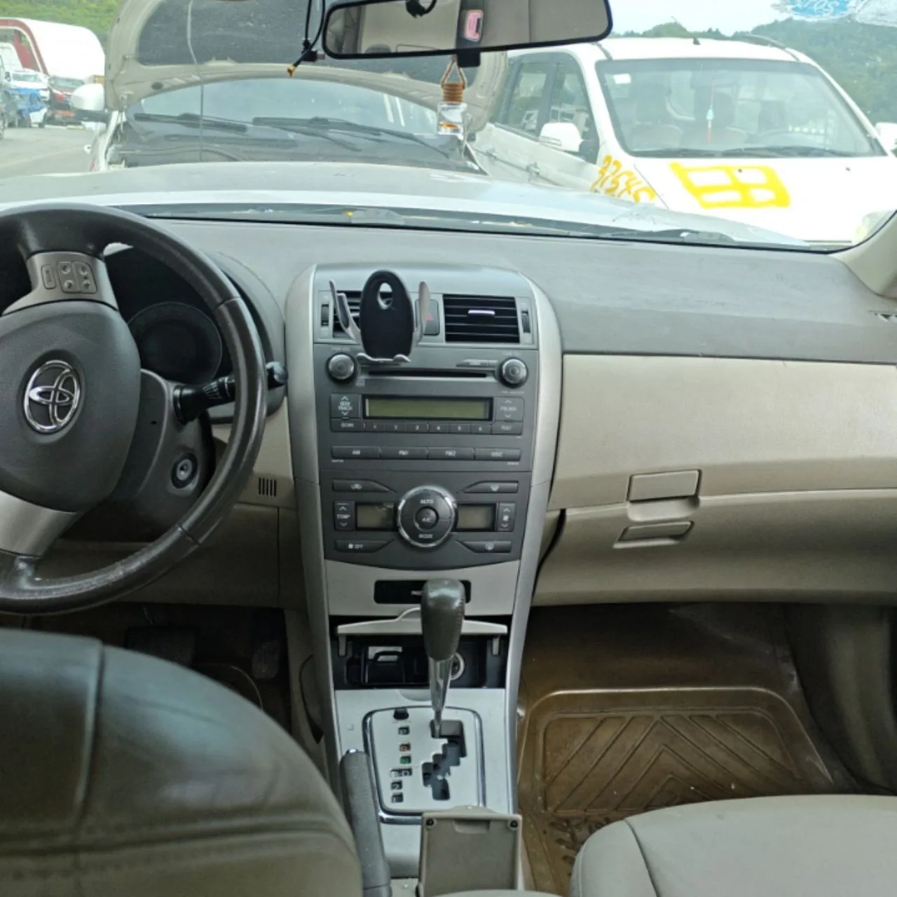 Photo 10