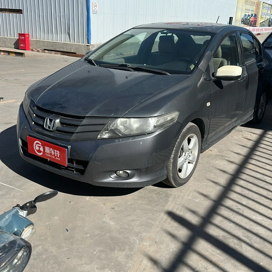 Photo 01