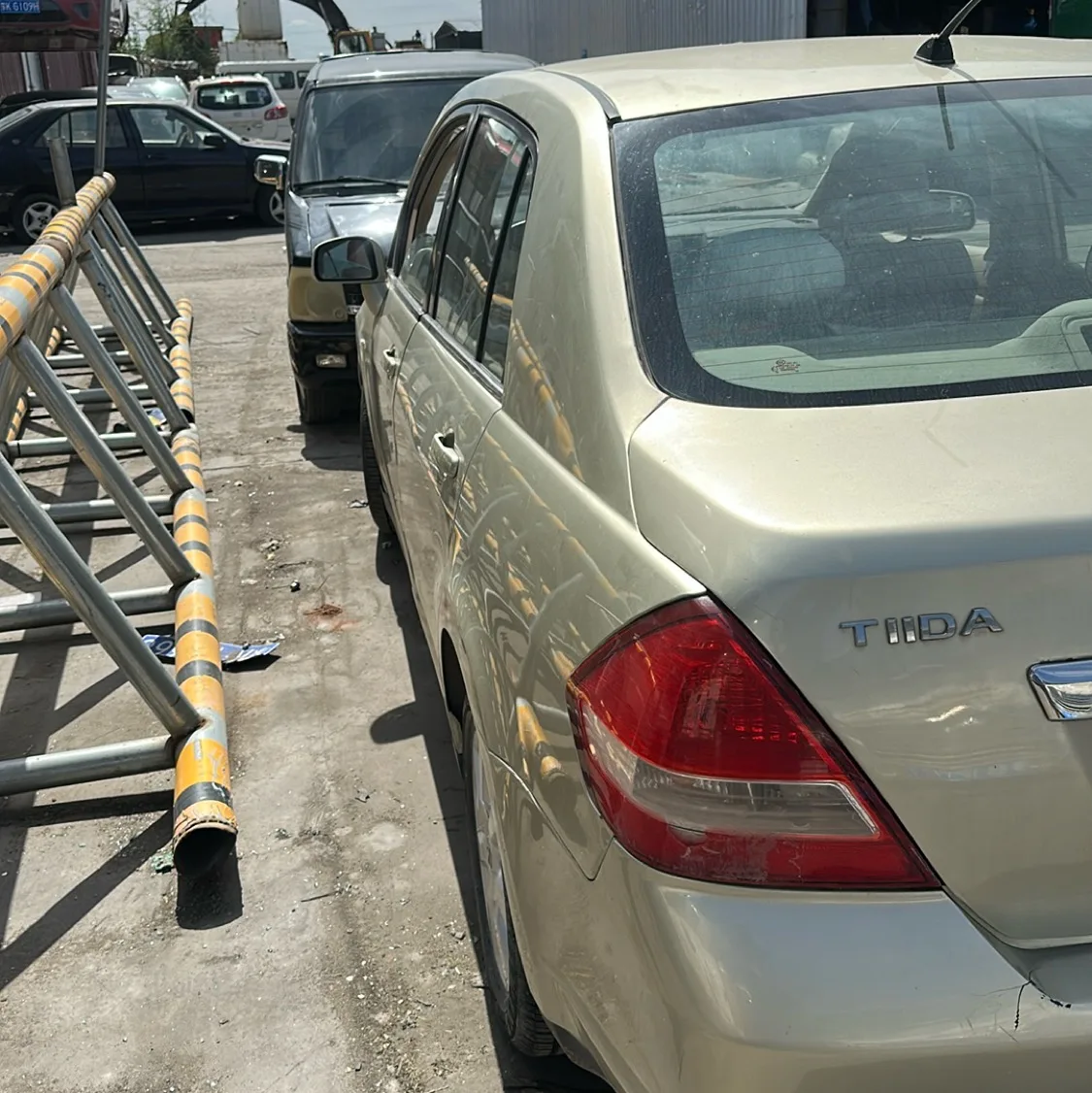 Photo 06