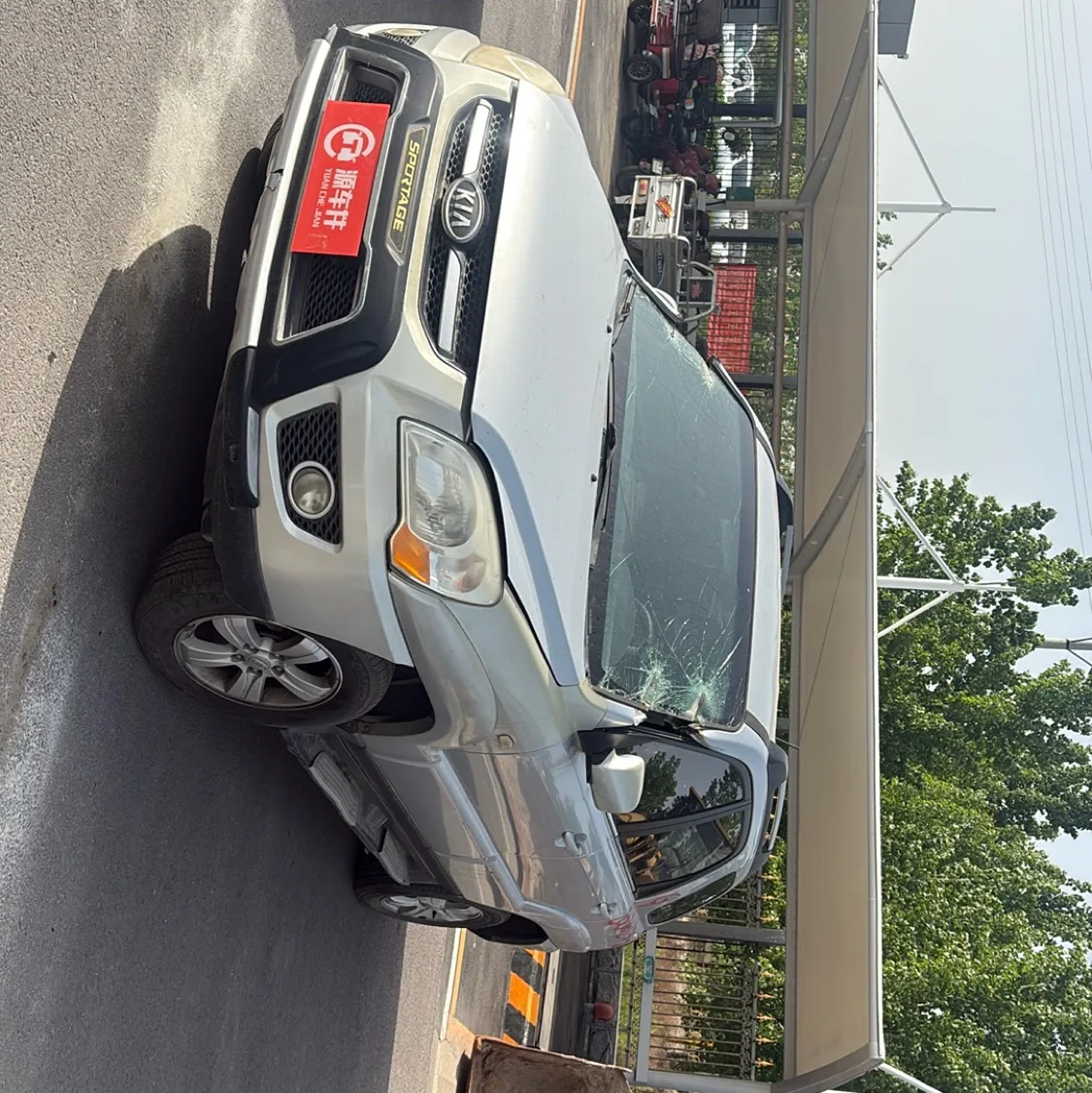 Photo 01