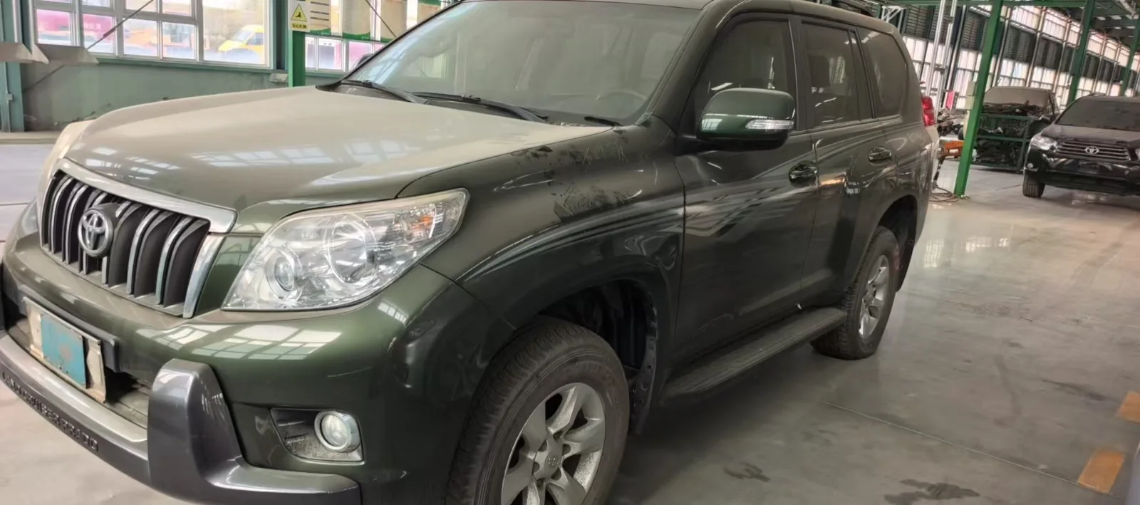 2013 Toyota Land Cruiser Prado 2WD