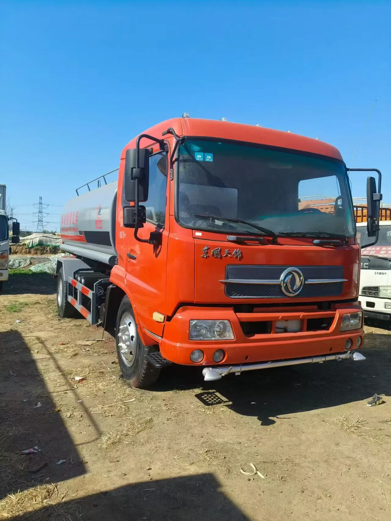 2013 Dongfeng Tianlong 6BT 2WD